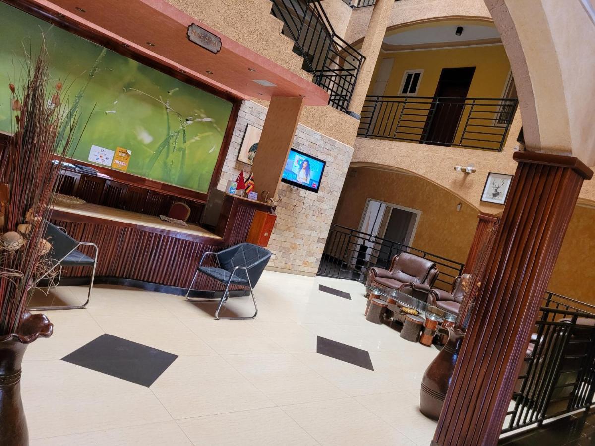 Glory Summit Hotel Hoima Zewnętrze zdjęcie